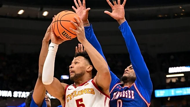 Iowa State All-American Joshua Jefferson hurt, returns in walking boot