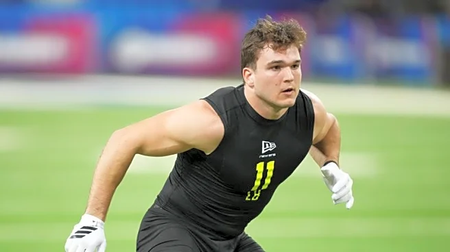 Oklahoma LB Owen Heinecke sues NCAA for '26 eligibility