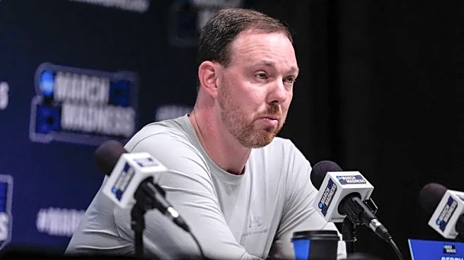 Syracuse hires former player Gerry McNamara as coach