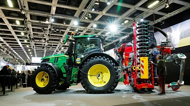 Trump tells farmers that tractor companies should lower prices