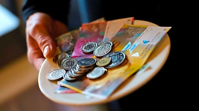 Swiss cling on to cash as survey shows payment app use stalling