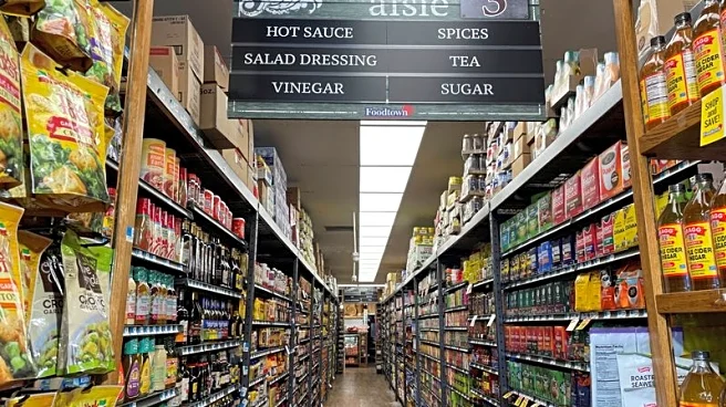 US consumer confidence rises,  but job openings and hiring drop sharply