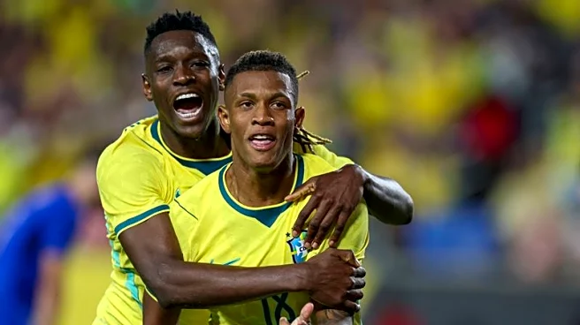 Soccer-Brazil score twice late on to beat Croatia 3-1 in World Cup tune-up