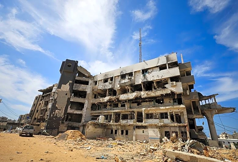 Hamas wants guarantees of Israeli troop withdrawal before disarmament talks, sources say