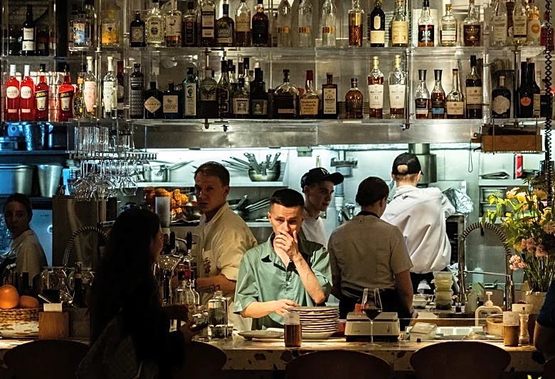 Russia's services sector contracts for first time in six months, PMI shows