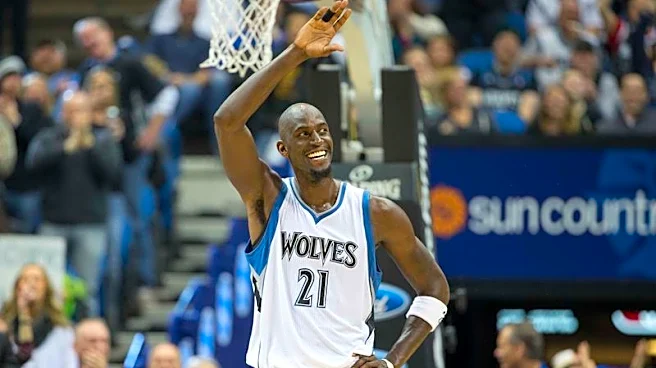 Timberwolves to retire Kevin Garnett's number next season