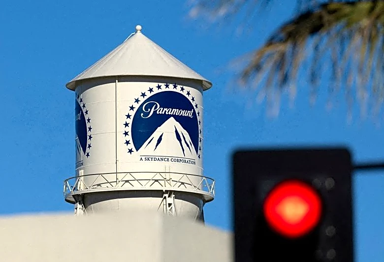 Paramount in talks for Gulf backing in Warner takeover, WSJ reports