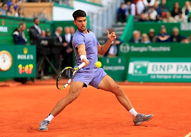 Tennis-Alcaraz ready to get his socks dirty with return to clay