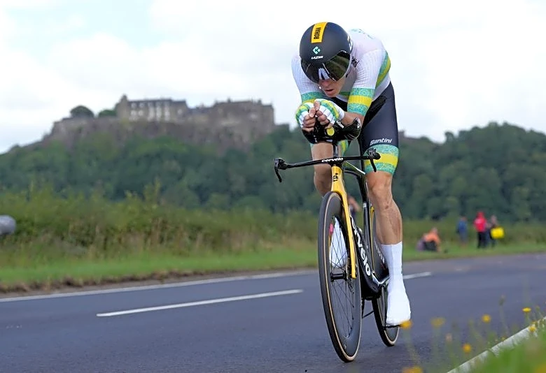 Cycling-Australian Dennis criticises media portrayal following wife's death