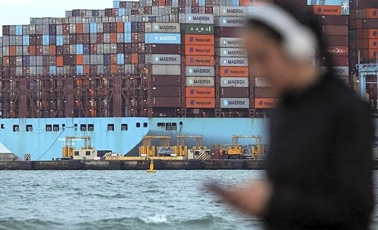 Euro zone growth slows to nine-month low on surging costs, PMI shows