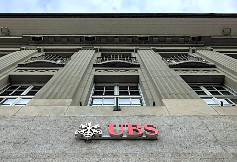 UBS lowers 2026 S&P 500 target on Middle East conflict risks