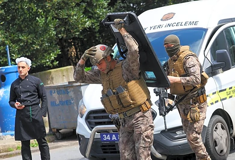 One attacker dead, two injured in gunfight outside Israeli consulate in Istanbul