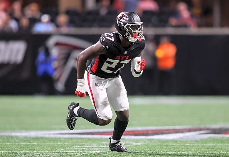 Report: Falcons' James Pearce Jr. won't attend workouts after arrest