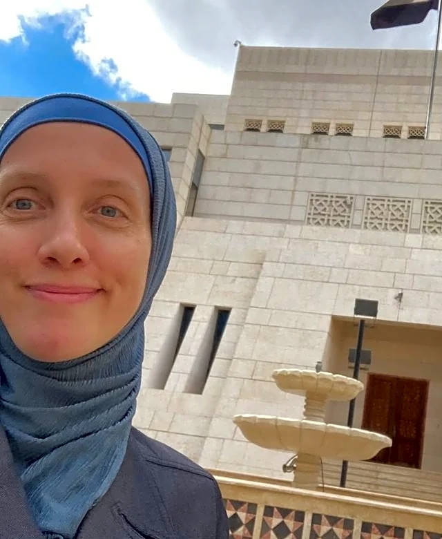 Iraqi armed group says it will release abducted US journalist, says she must leave Iraq immediately