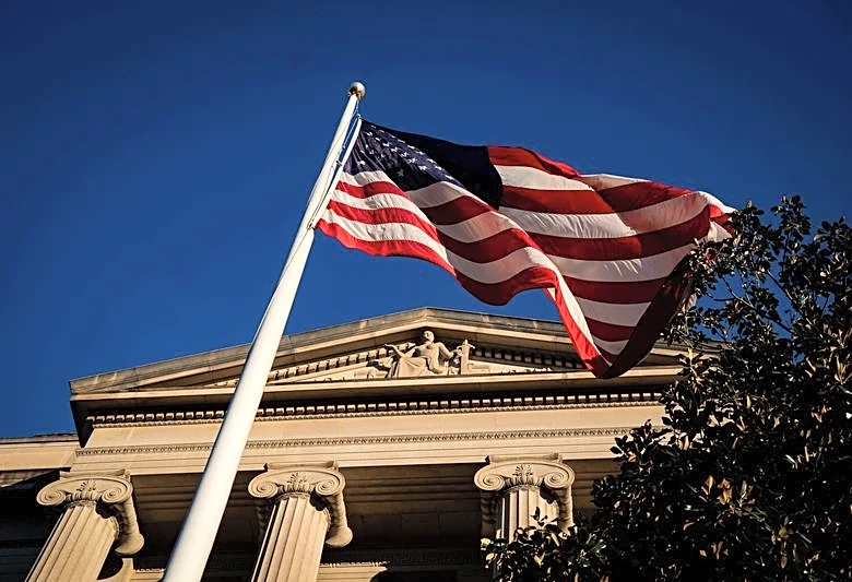 US disrupts Russian military-run DNS hijacking network, Justice Department says