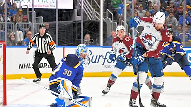 NHL roundup: Avalanche best Blues, seal No. 1 spot in West