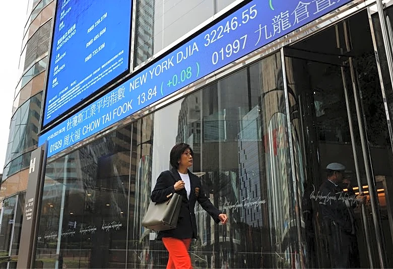 Asian stocks exodus fuels largest emerging market outflows since 2020, IIF data shows