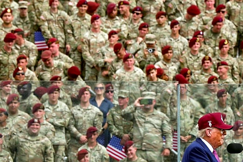 US Army veteran charged with leaking classified information to journalist