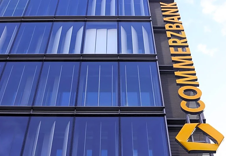 UniCredit flags risk of losing key staff, clients in a Commerzbank tie-up