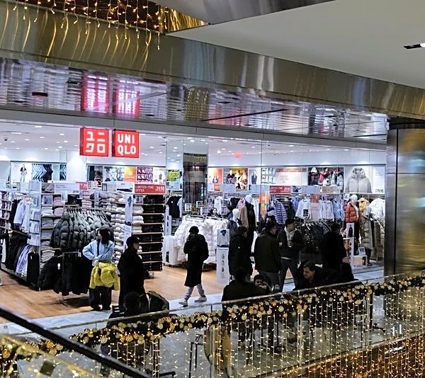 Uniqlo owner Fast Retailing books 29.4% rise in Q2 profit, raises forecast