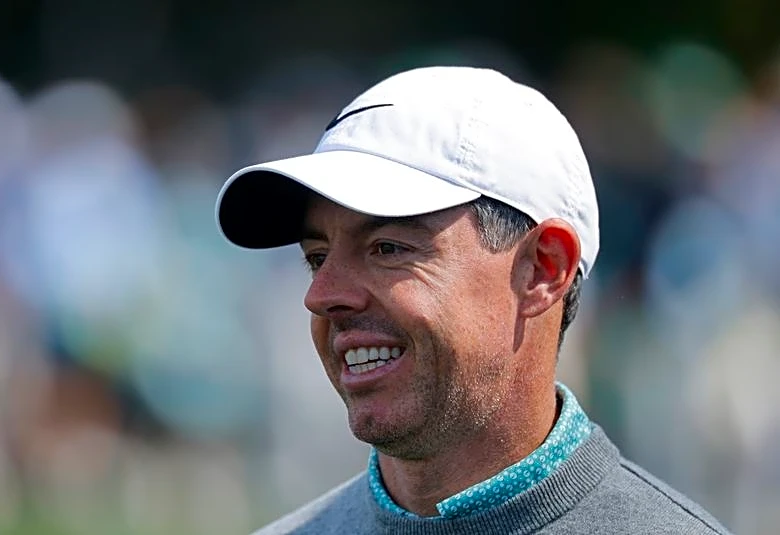 Golf-Masters under way as Augusta awaits McIlroy and Scheffler