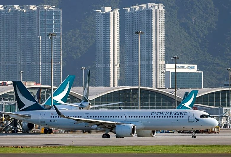 Factbox-Airlines cancel flights amid Middle East conflict