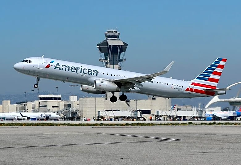 American Airlines raises checked bag fees, trims economy perks amid soaring fuel prices