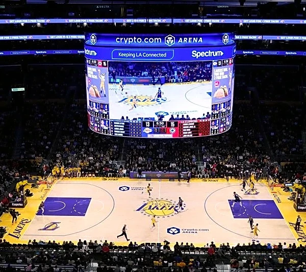 Lakers add big-ticket courtside seats for playoffs