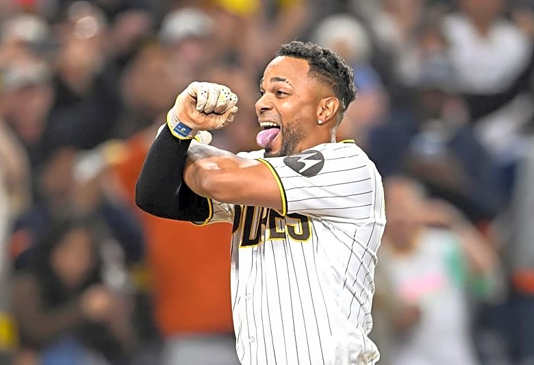 MLB roundup: Xander Bogaerts' 12th-inning slam powers Padres past Rockies