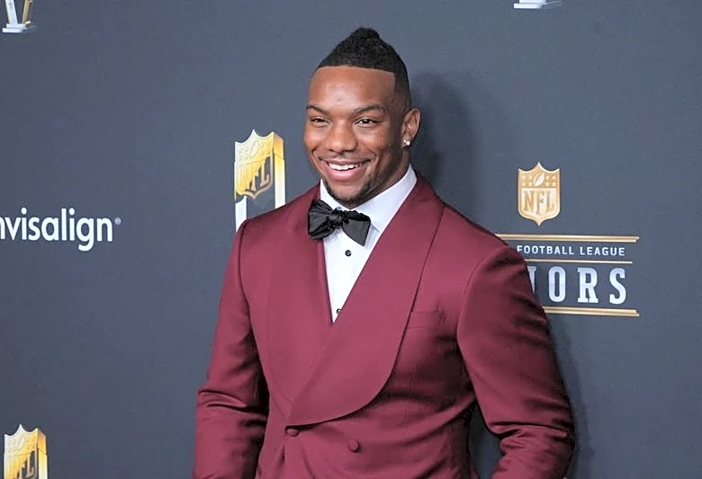 Falcons pick up team option for star RB Bijan Robinson in 2027