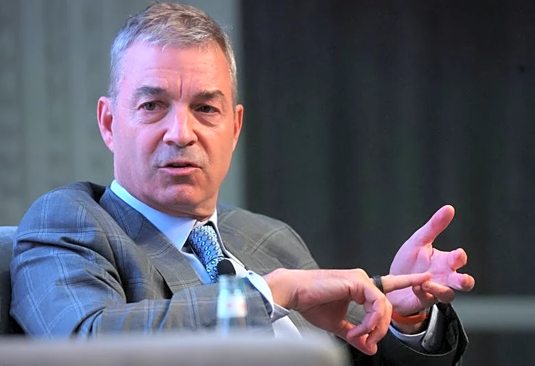 Exclusive-Third Point won't run proxy fight at CoStar, exits position, letter says