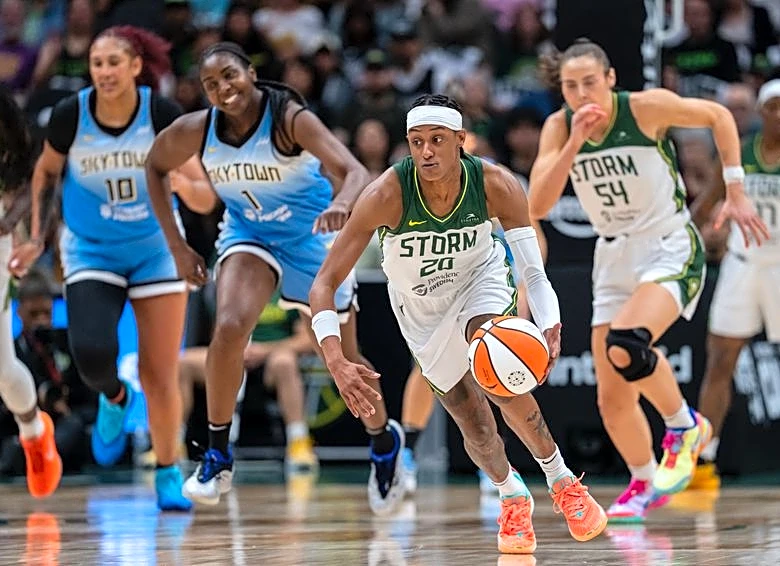 Toronto signs WNBA's first $1M backcourt pairing