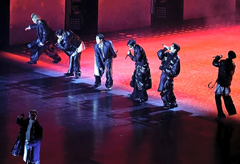 Big screens, bigger fandom: BTS brings ‘ARIRANG’ tour to AMC theaters