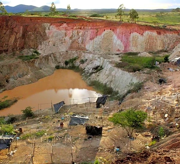 Venezuela hopes to lure back international miners, but it's a risky business