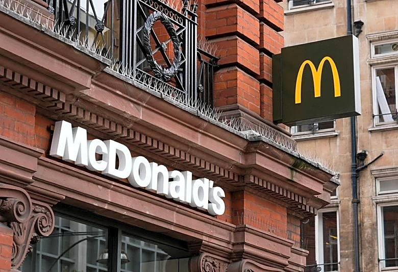 McDonald's to add refreshers, crafted sodas to US menus