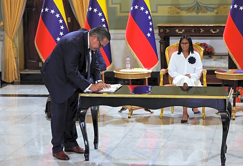 Chevron agrees to asset swap in Venezuela to focus on oil projects