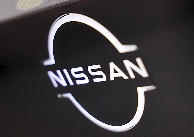 Nissan to trim global car lineup, boost use of AI driving tech