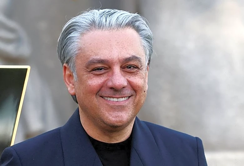 Analysis-After tackling Kering's debt problems, de Meo faces the Gucci challenge