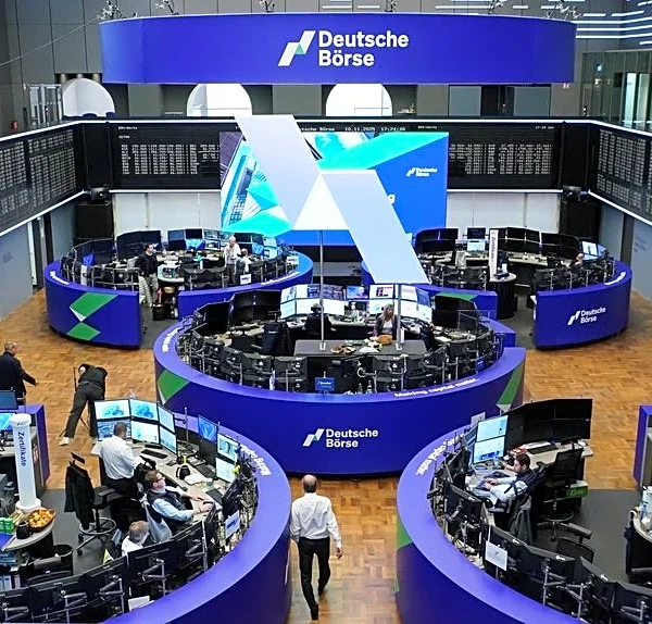 Deutsche Boerse buys $200 million stake in crypto giant Kraken