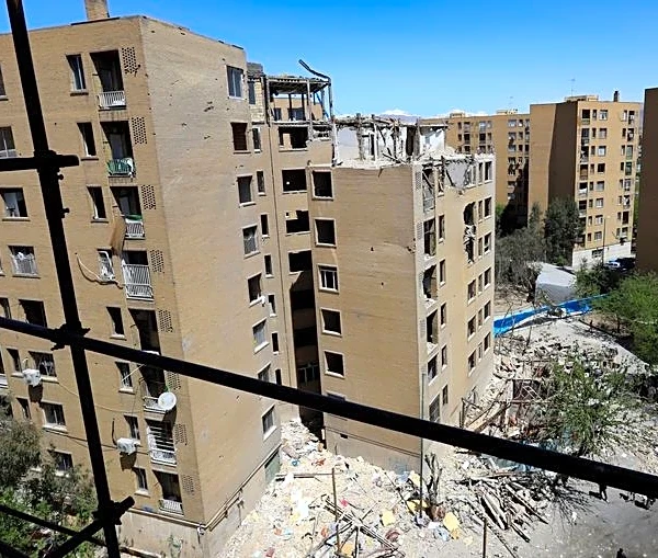 Aid groups use land routes to deliver humanitarian relief to Iran