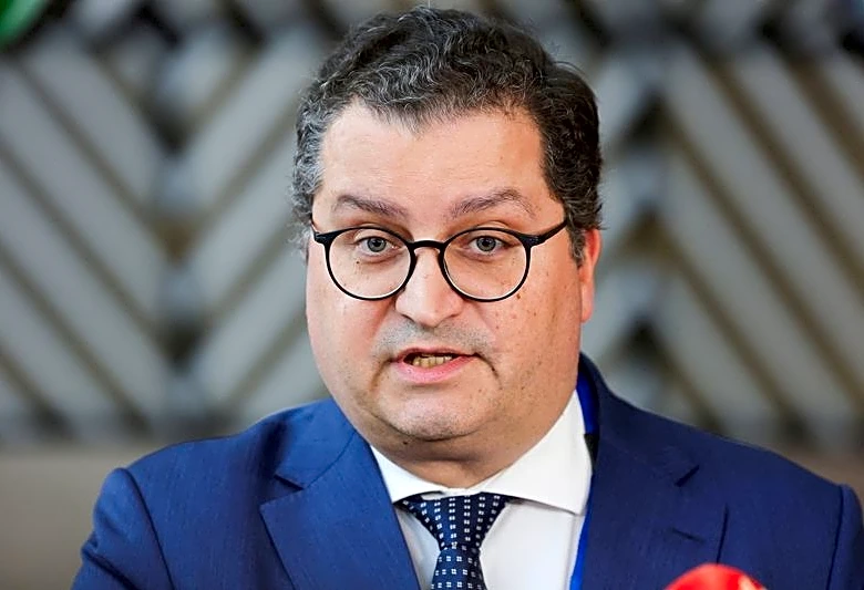 Portugal aims to cap any deficit at 0.5% to protect investor confidence