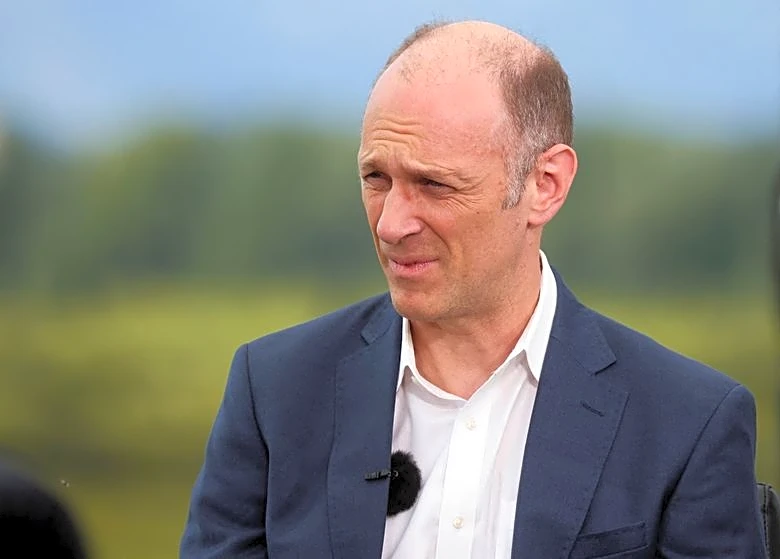 Fed's Goolsbee says rate cuts may need to wait until 2027