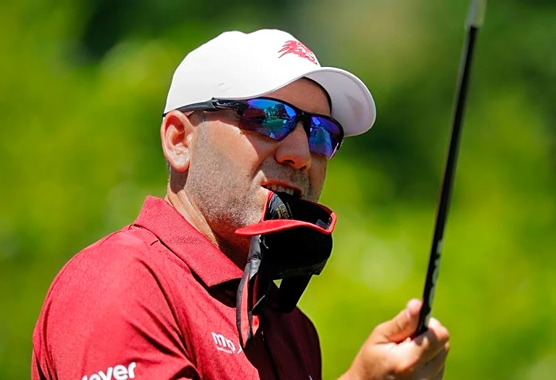 Golf-Garcia apologises for Masters meltdown that left driver in pieces