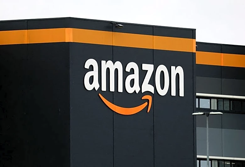 Amazon's $11.6 billion Globalstar deal will not fix rocket launch bottleneck, analysts say