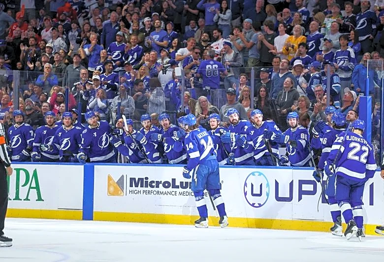 Lightning aim to lock up 1st-round home ice vs. Rangers