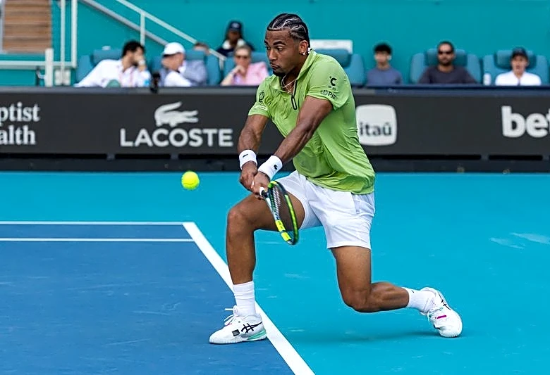 ATP roundup: Arthur Fils saves 2 match points, prevails in Barcelona