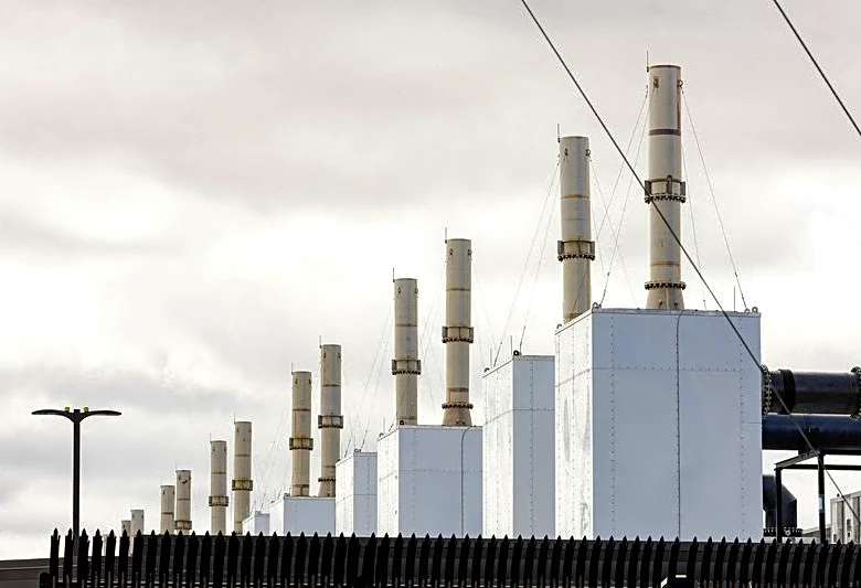 Maine legislature approves first US moratorium on big data centers