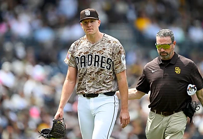 Padres SP Nick Pivetta (elbow inflammation) heads to IL