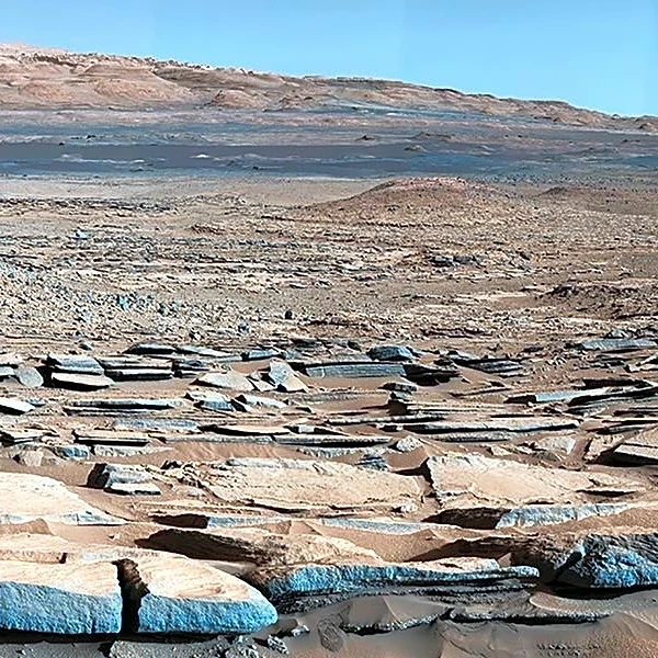 Huge 'bathtub ring' may show contours of ancient ocean on Mars