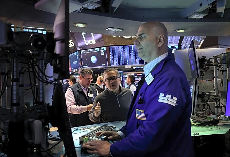 Trading Day: S&P 500, Nasdaq nab all-time closing highs, buoyed by Middle East optimism